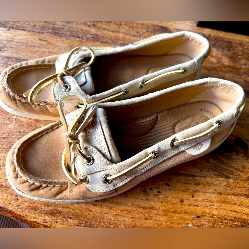 Sperry Leather Boat Shoes in Tan with Gold Accents
